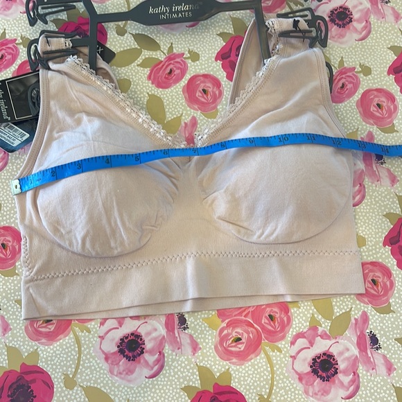 NWT Dusty Pale Mauve Seamless Comfort Bra by Kathy Ireland Intimates - Picture 5 of 8
